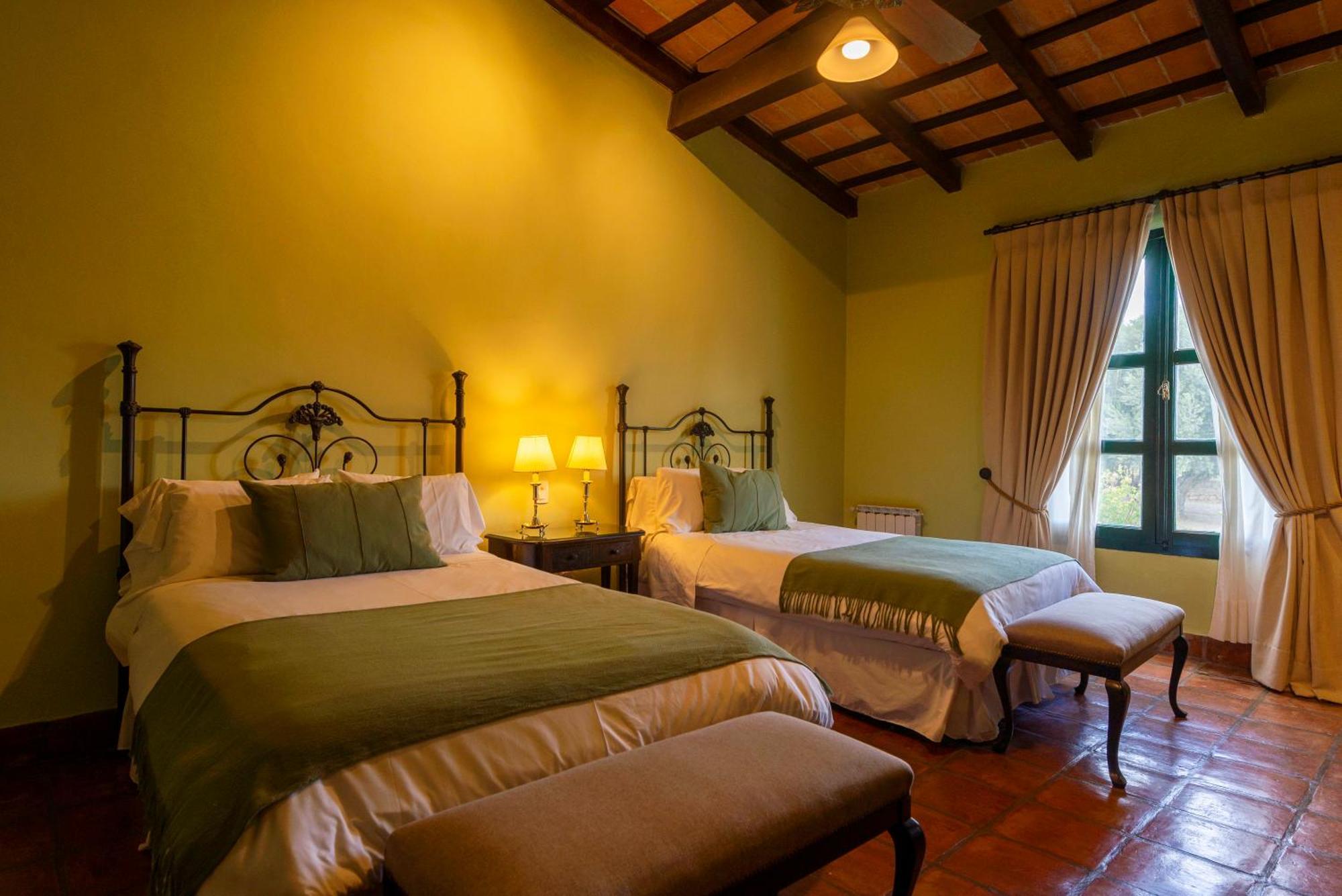 Patios De Cafayate - Wine Hotel & Restaurant Room photo