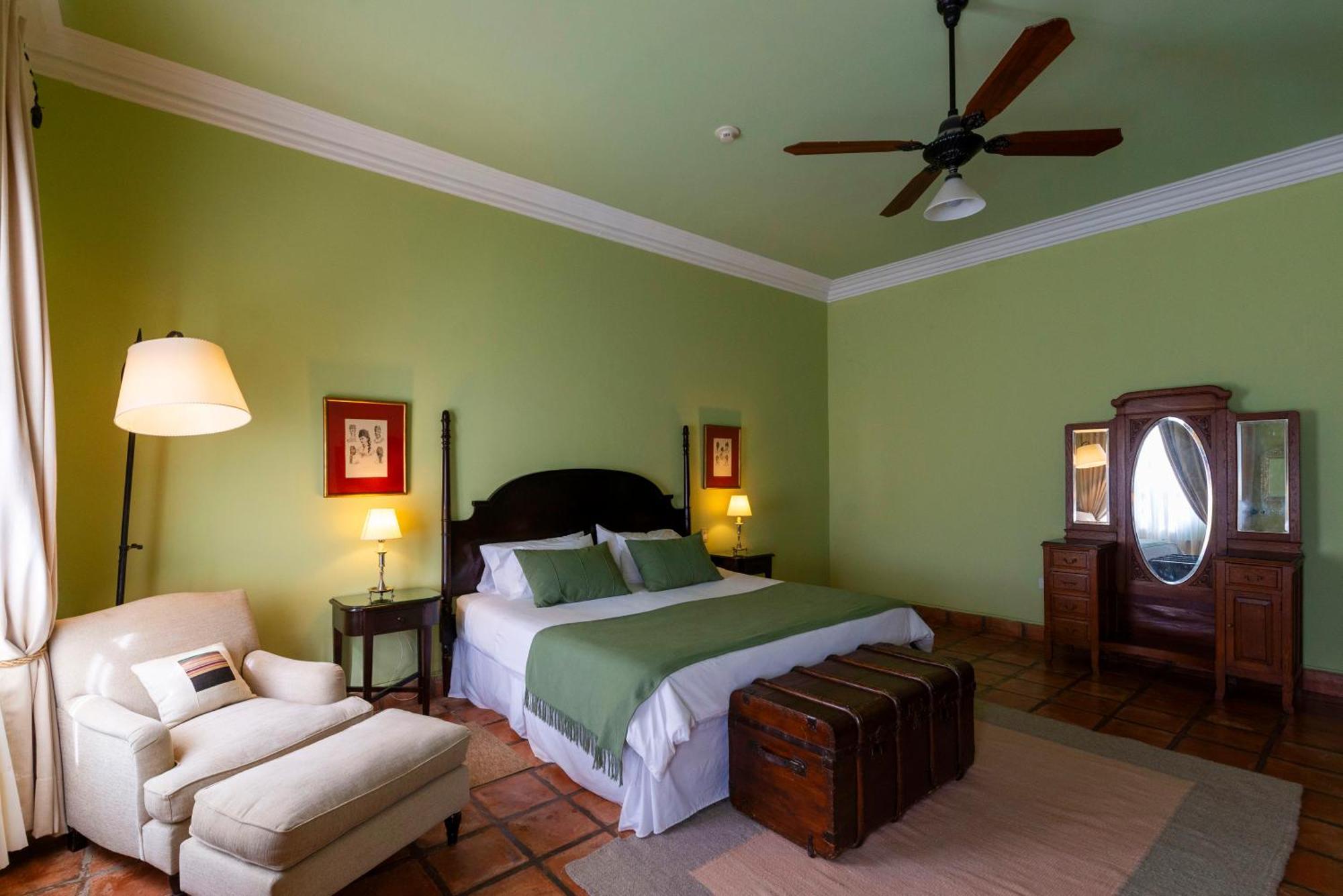 Patios De Cafayate - Wine Hotel & Restaurant Room photo